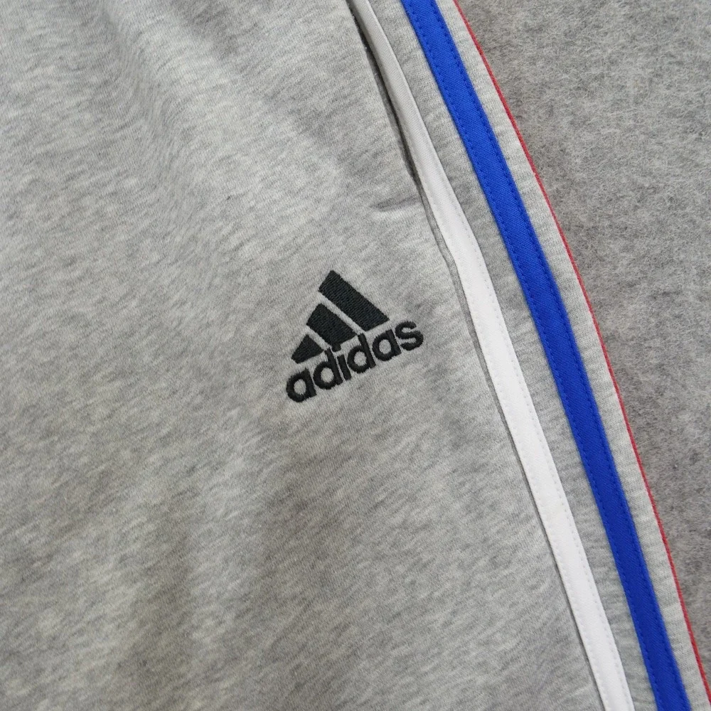 Adidas Shorts Mens 2XL XXL Gray Sweat Fleece 3-Stripe Athletic Pocket Drawstring